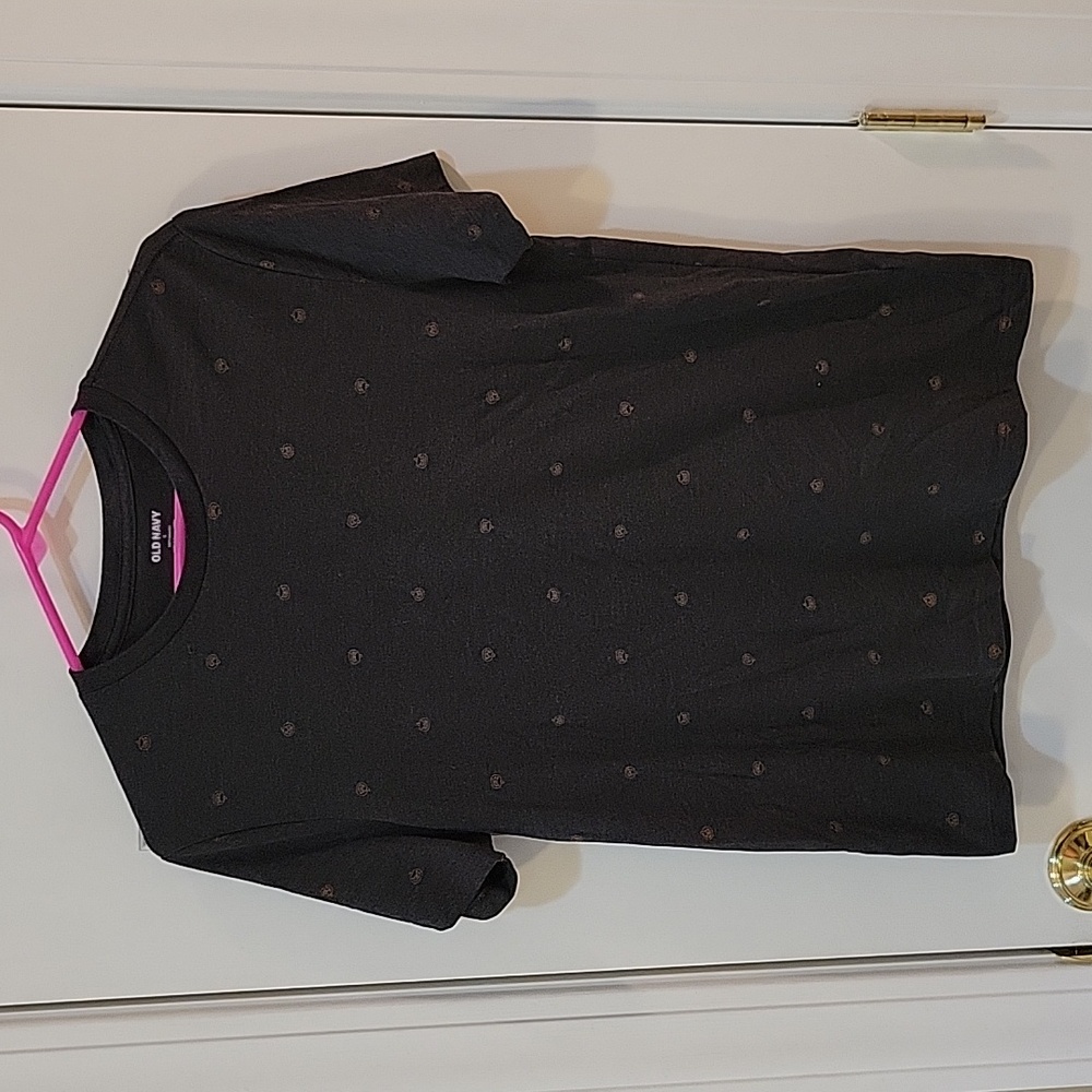 Old Navy pumpkin shirt